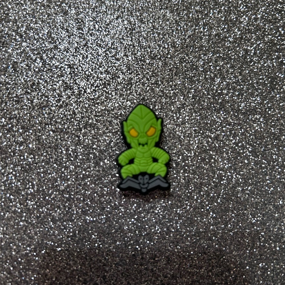Croc charms